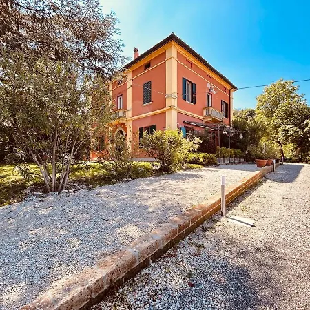 Διαμέρισμα Homeby, Dimora Persichetto